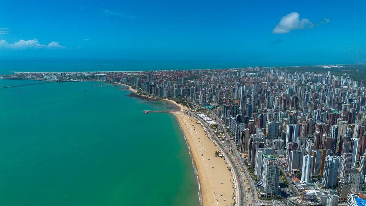 Fortaleza recebe 2,2 milhões de turistas no primeiro semestre de 2026